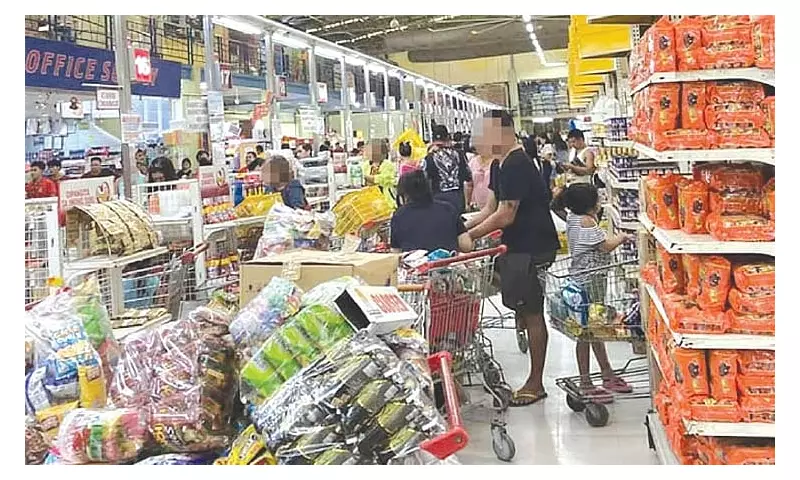 Price Freeze Worsens Shortages in Cebu After Typhoon Tino