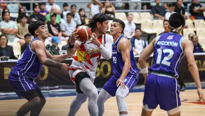 San Miguel Stuns Converge in PBA Upset: FiberXers' Winning Streak Snapped