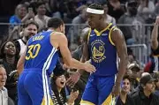 Curry, Butler Lead Warriors to 119-116 Win vs Suns in Thriller