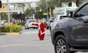 PNP Reports Peaceful Christmas 2025; Traffic Enforcer Spreads Cheer in Santa Costume