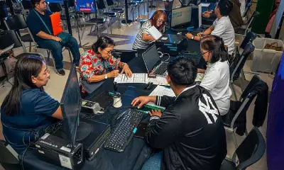 COMELEC, JDN Realty Open Voter Registration at Newpoint Mall in Angeles City