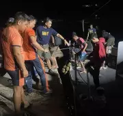 Philippine Navy Rescues 30 from Disabled Vessel Near Tawi-Tawi