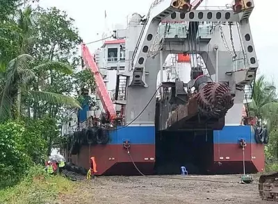 Leyte Farmers Stage Human Barricades Against Black Sand Mining Threat