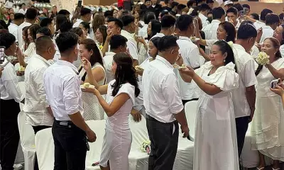 Mexico Town Hosts Mass Wedding for 86 Couples on Valentine's Day
