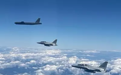 Philippine-US Air Forces Conduct Joint Bomber Patrol Over West Philippine Sea
