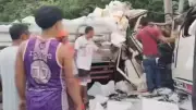 17 Injured in Collision Between Fish-Laden Truck and Passenger Van in Aklan