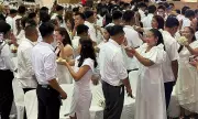 Mexico Town Hosts Mass Wedding for 86 Couples on Valentine's Day