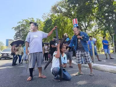 Iloilo Protesters Stage 'Kalbaryo sang Pumuluyo' Against Soaring Fuel Prices