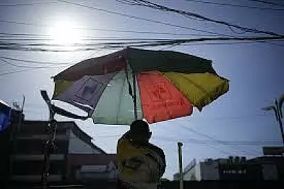 Pag-asa Forecasts Hot, Humid Days Ahead as Easterlies Dominate