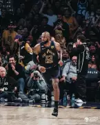 LeBron James Surpasses Kareem Abdul-Jabbar for Most Field Goals in NBA History