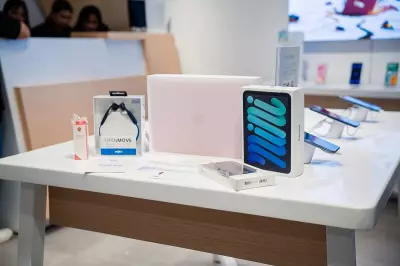 MacBook Neo Now at The Loop with Freebies and Vespa Giveaway