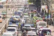 Cebu Governor Proposes Unified Truck Ban to Tackle Inflation and Logistics Delays