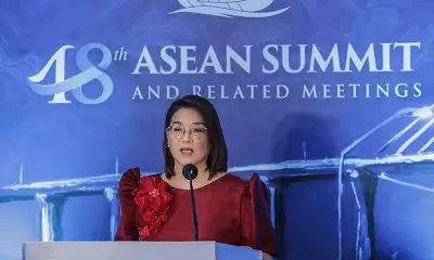 Palace official hits Sara Duterte for vacation amid ASEAN Summit