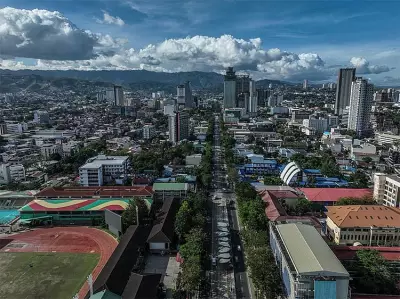 Philippine Q1 GDP Growth Slows to 2.8% Amid Weak Investment, Agriculture Slump
