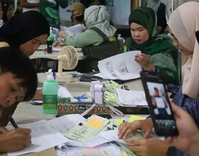 Barmm distributes cash aid to 1,528 IDP students in Marawi