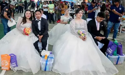 Davao Acting Mayor Rigo Duterte Officiates Mass Wedding for 6 Couples in Salumay