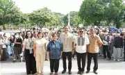 227 Scholars Receive P4,000 Each from Pampanga Governor