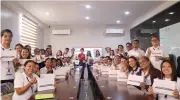 DSWD 7 Distributes 709 Tablets to 4Ps Staff in Central Visayas