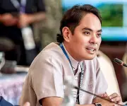 Minglanilla Mayor Denies Graft Charges, Cites Safety Concerns