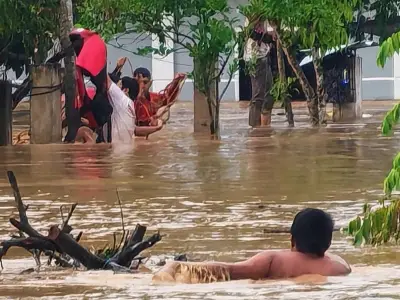 Bagyong Inday, habagat leave 18 dead, 7 injured, 12 missing