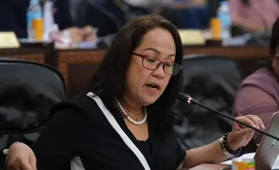 Lapu-Lapu City launches expanded scholarship program, interviews 18 applicants