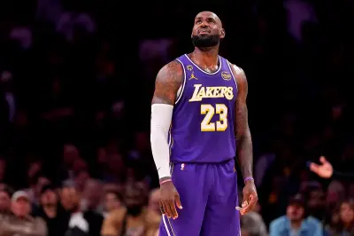 LeBron James Weighs Options: Cavs, Warriors, Heat Among Potential Teams